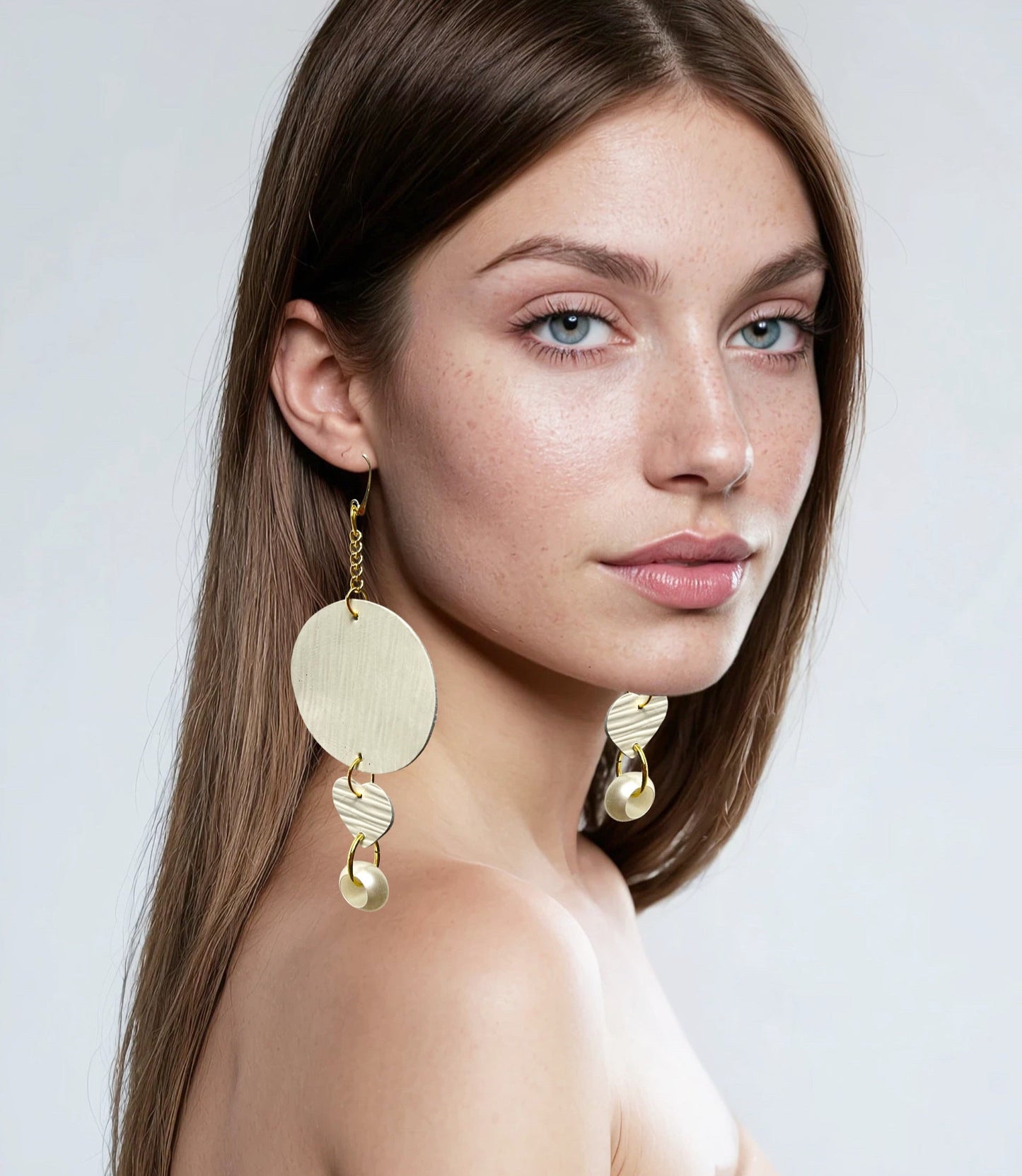 VANILLA LEATHERET EARRINGS