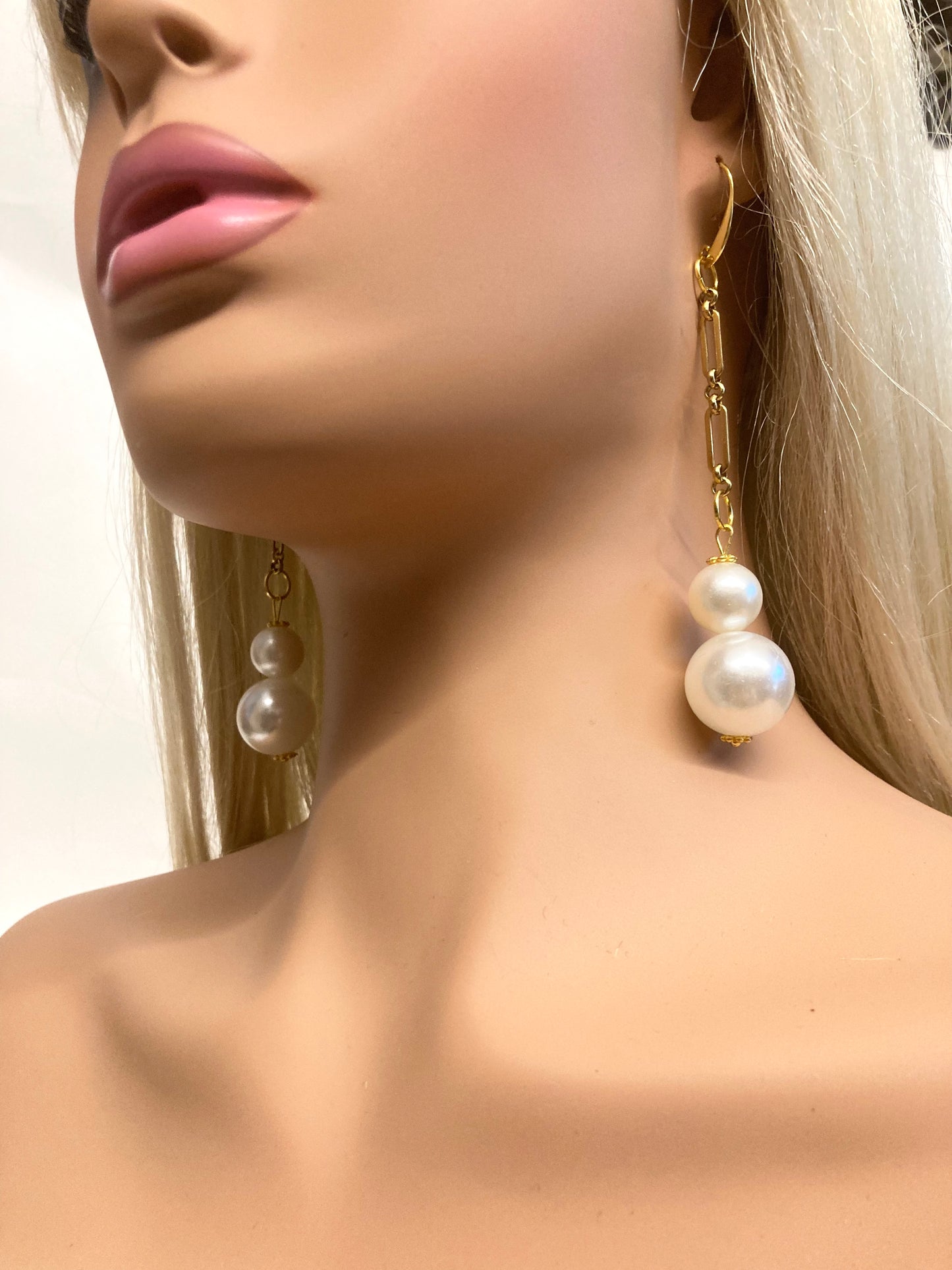 LA PEARLA EARRINGS