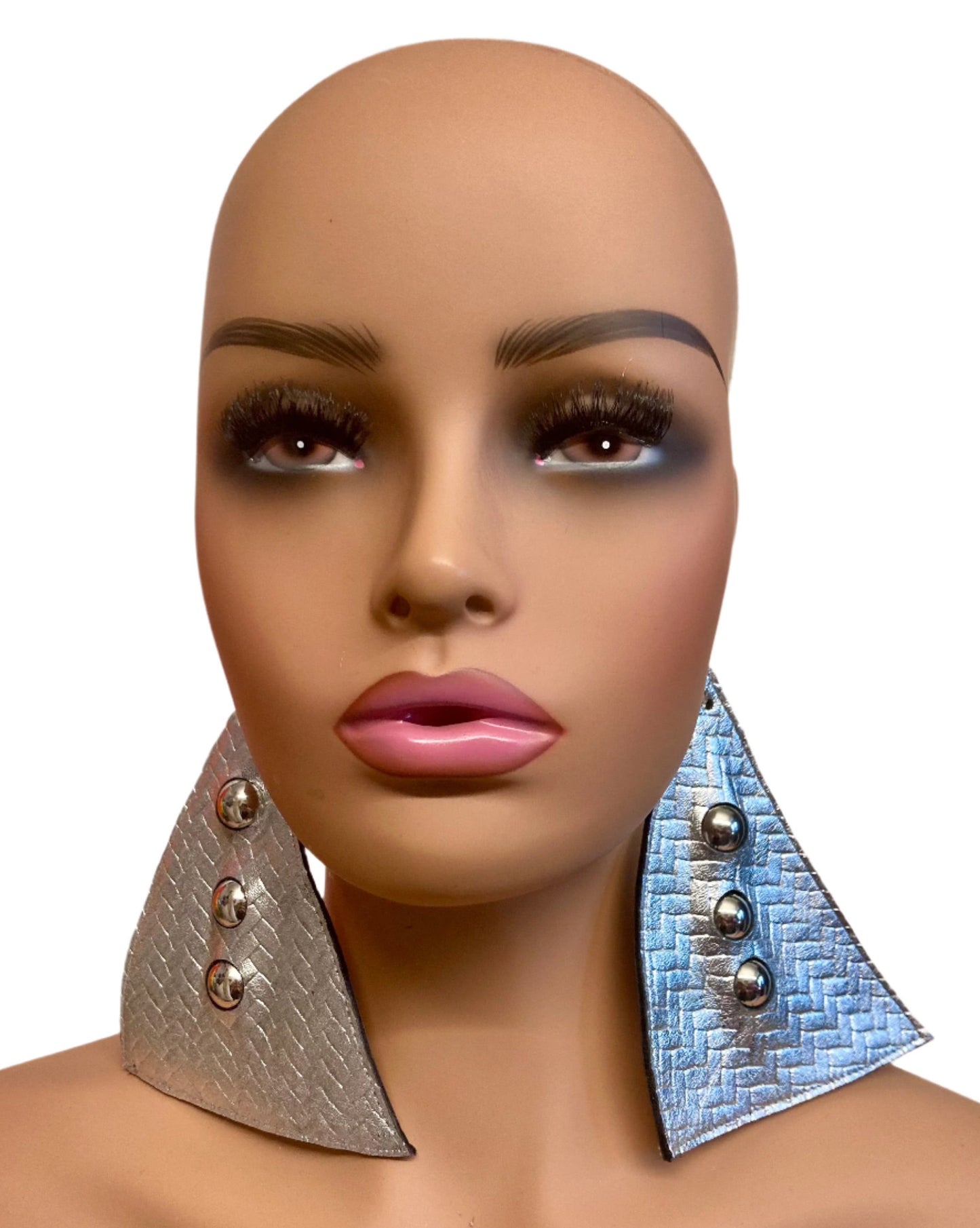 SILVA LEATHER UFO EARRINGS