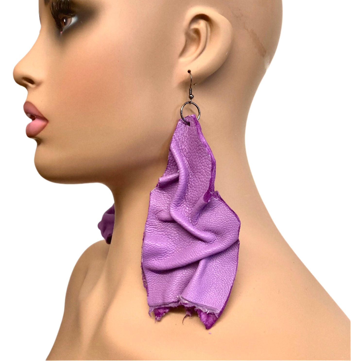 PURPLE LEATHER CRINKLET EARRINGS