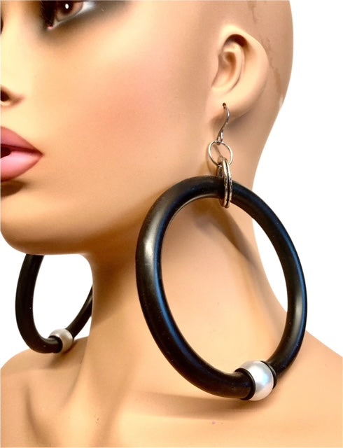 BLATEX HOOPXX WITH PEARL EARRINGS