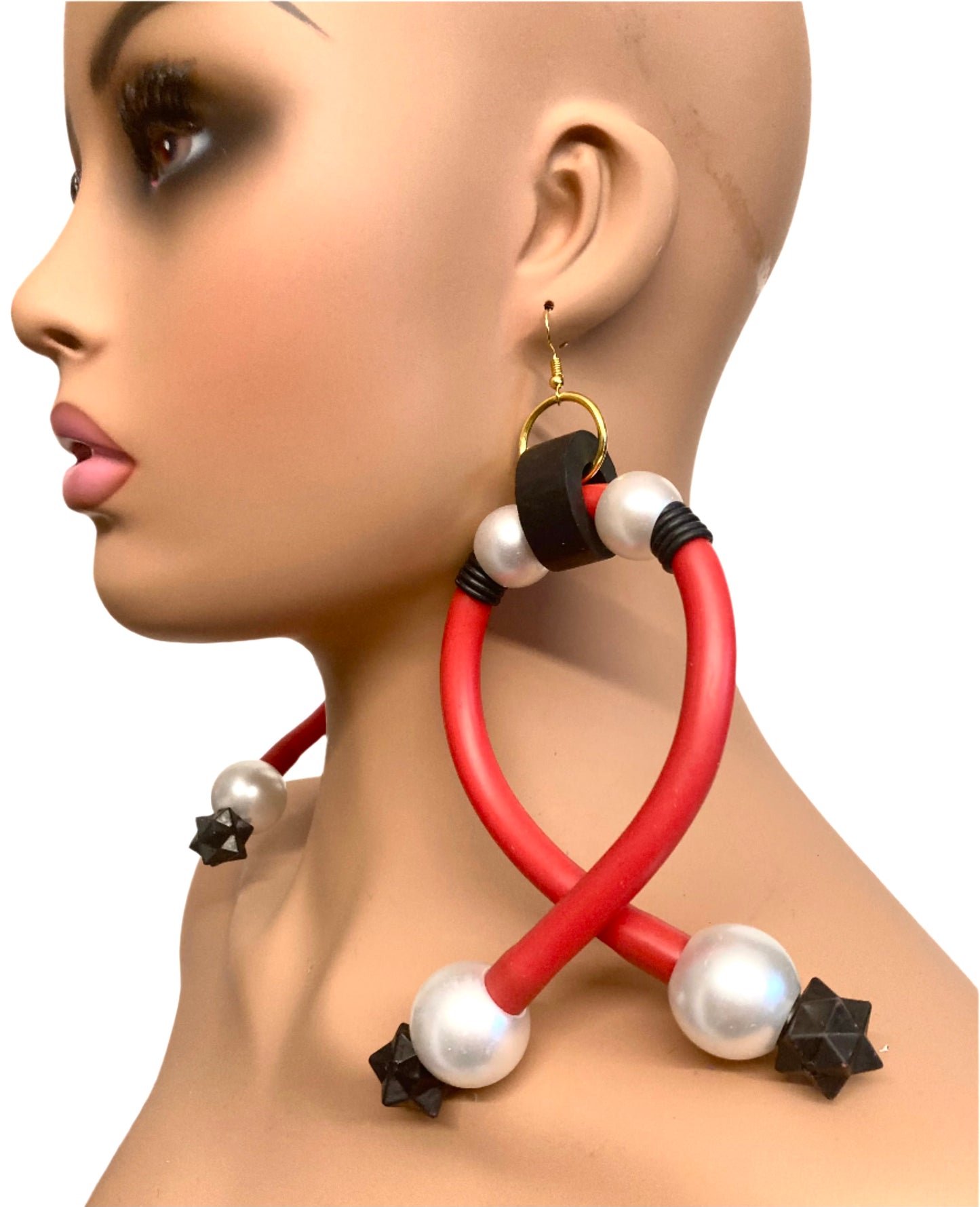 LATEX RED TWISTER PEARL EARRINGS