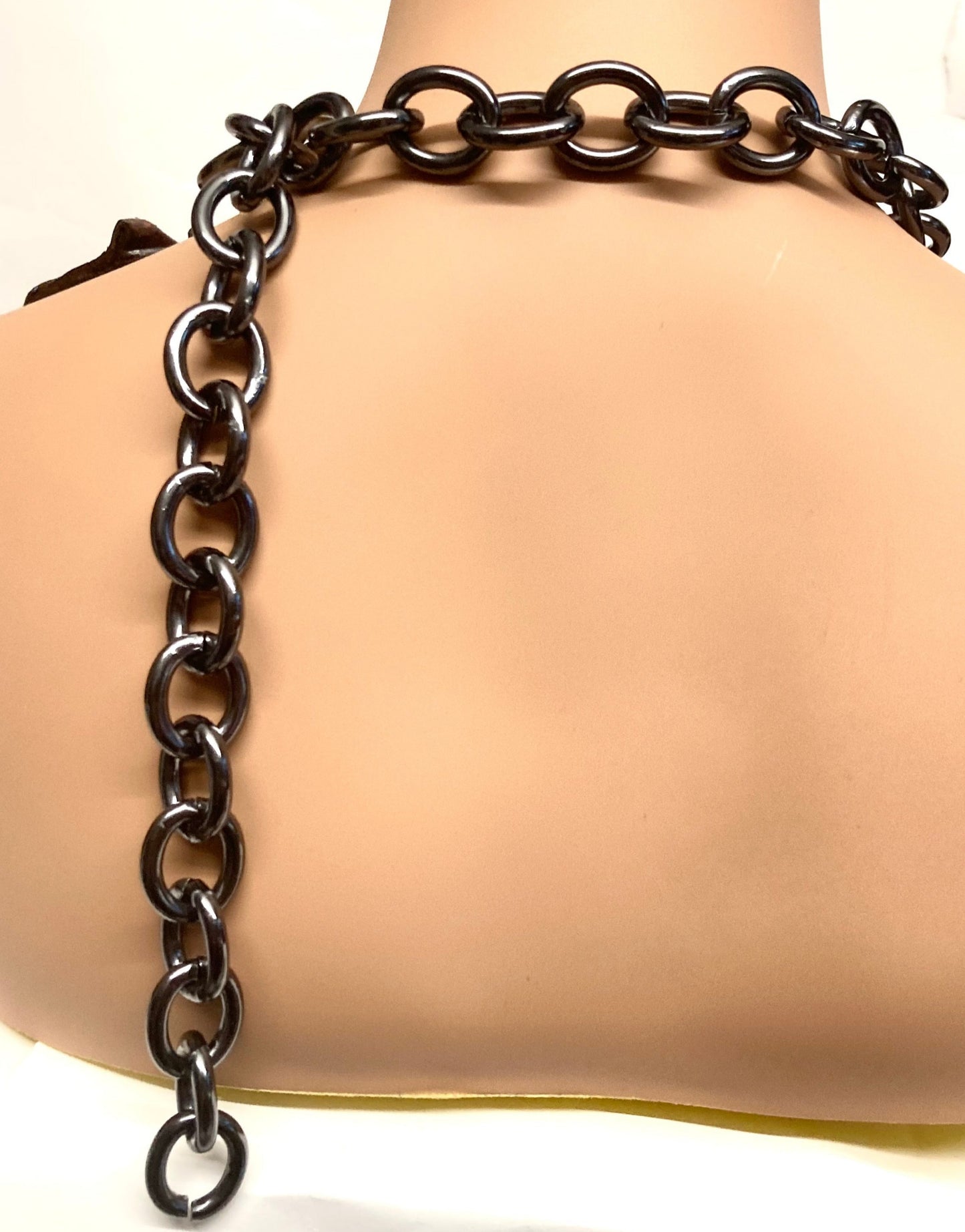 ANIMALEX ARMOUR NECKLACE