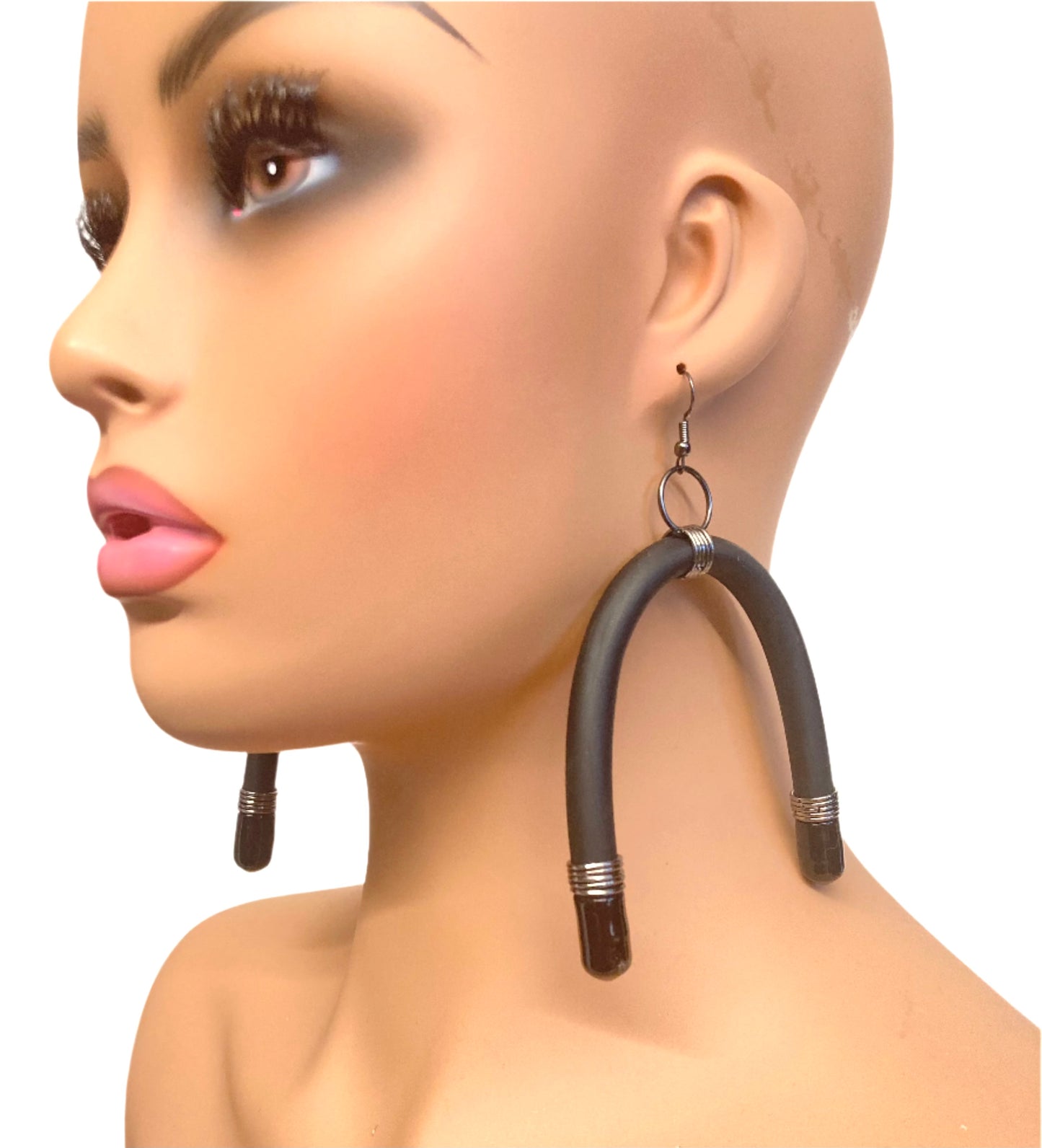 UTRIX EARRINGS