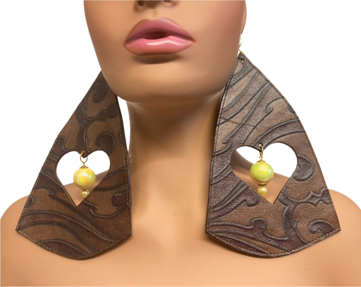 BROWNYHEART EARRINGS