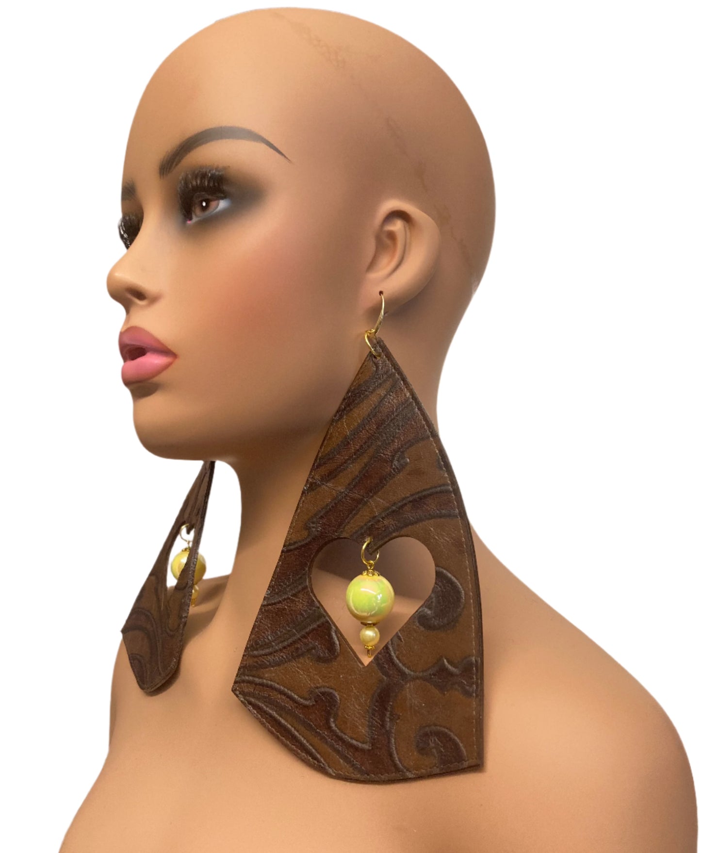 BROWNYHEART EARRINGS