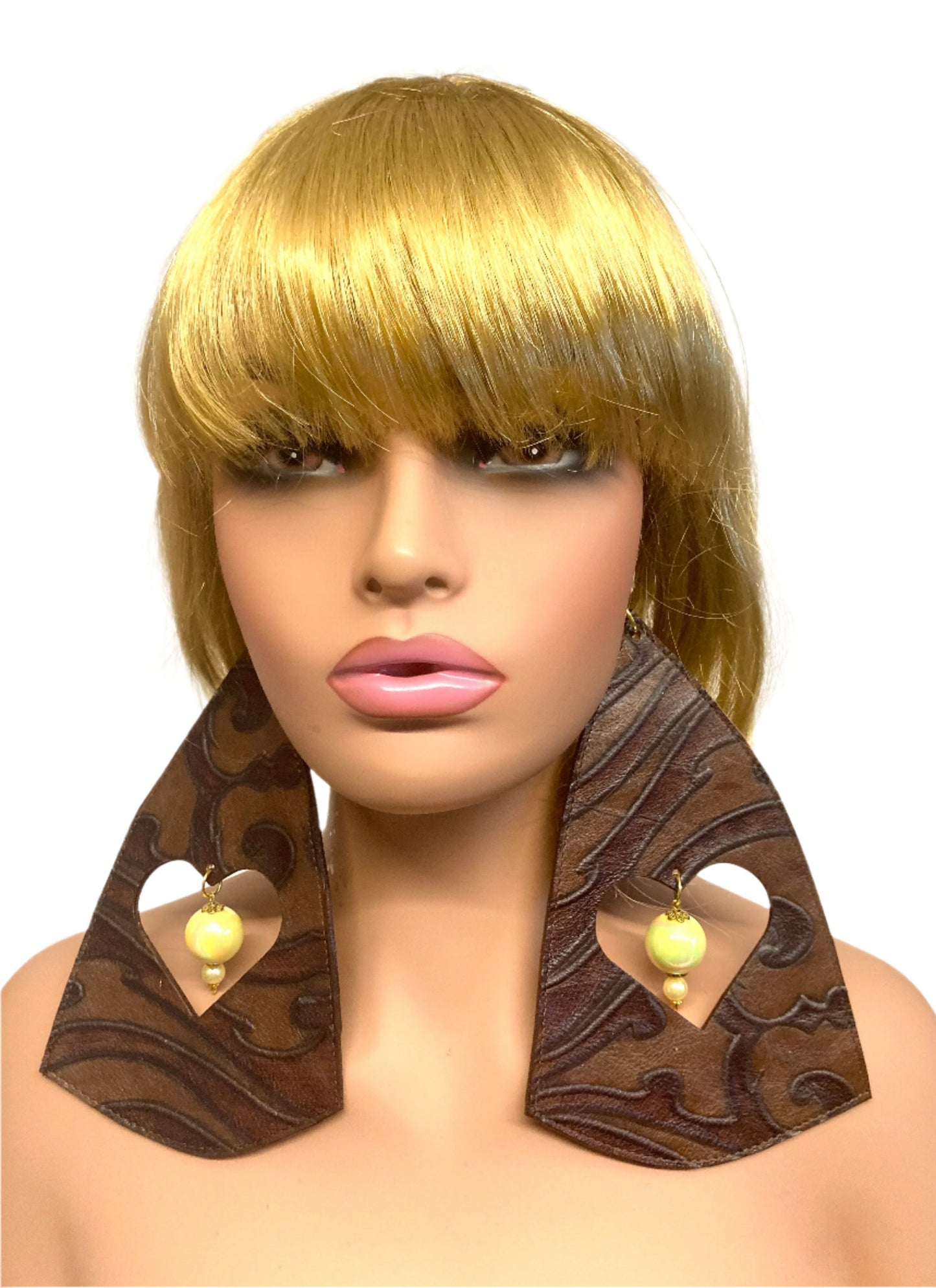 BROWNYHEART EARRINGS