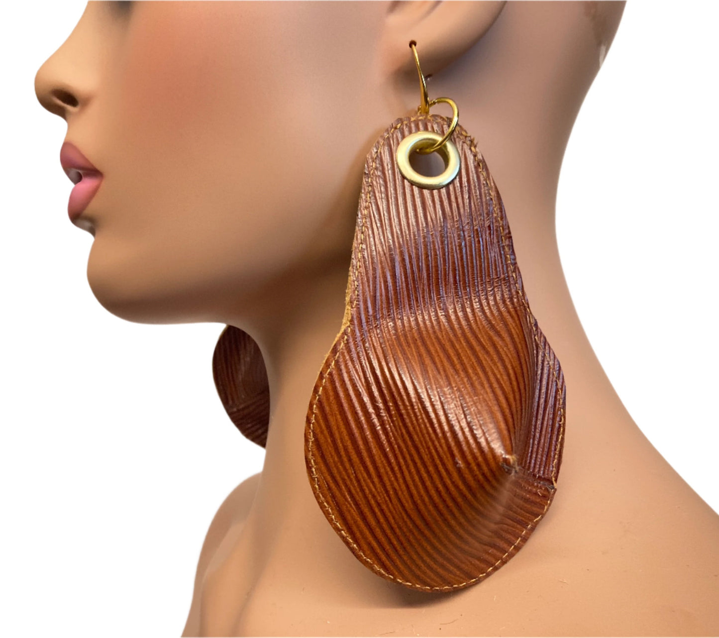 TREENUT EARRINGS