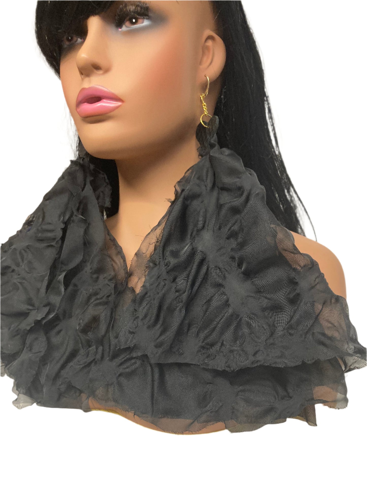 BLACK GOWN COUTURE EARRINGS