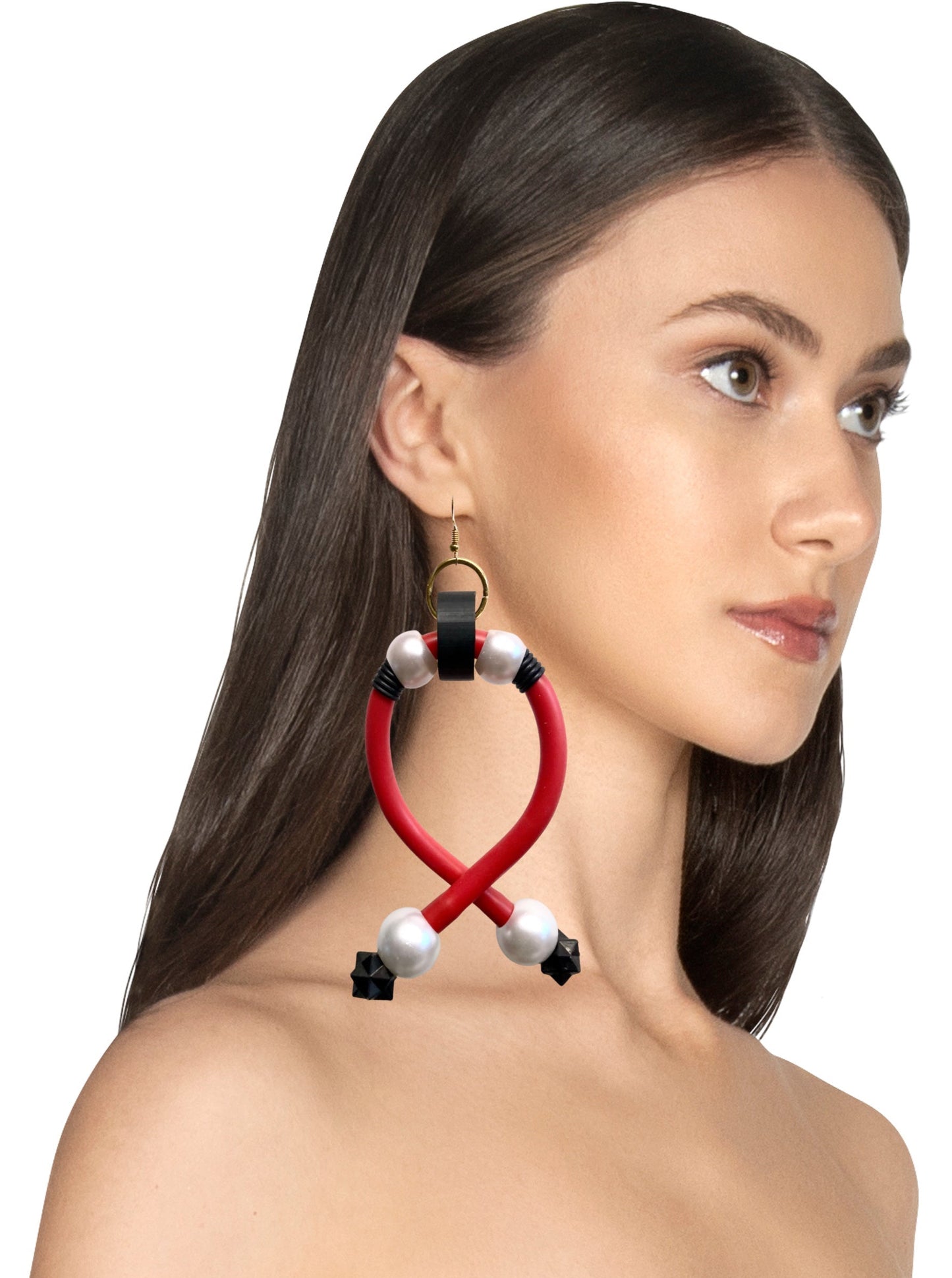 LATEX RED TWISTER PEARL EARRINGS