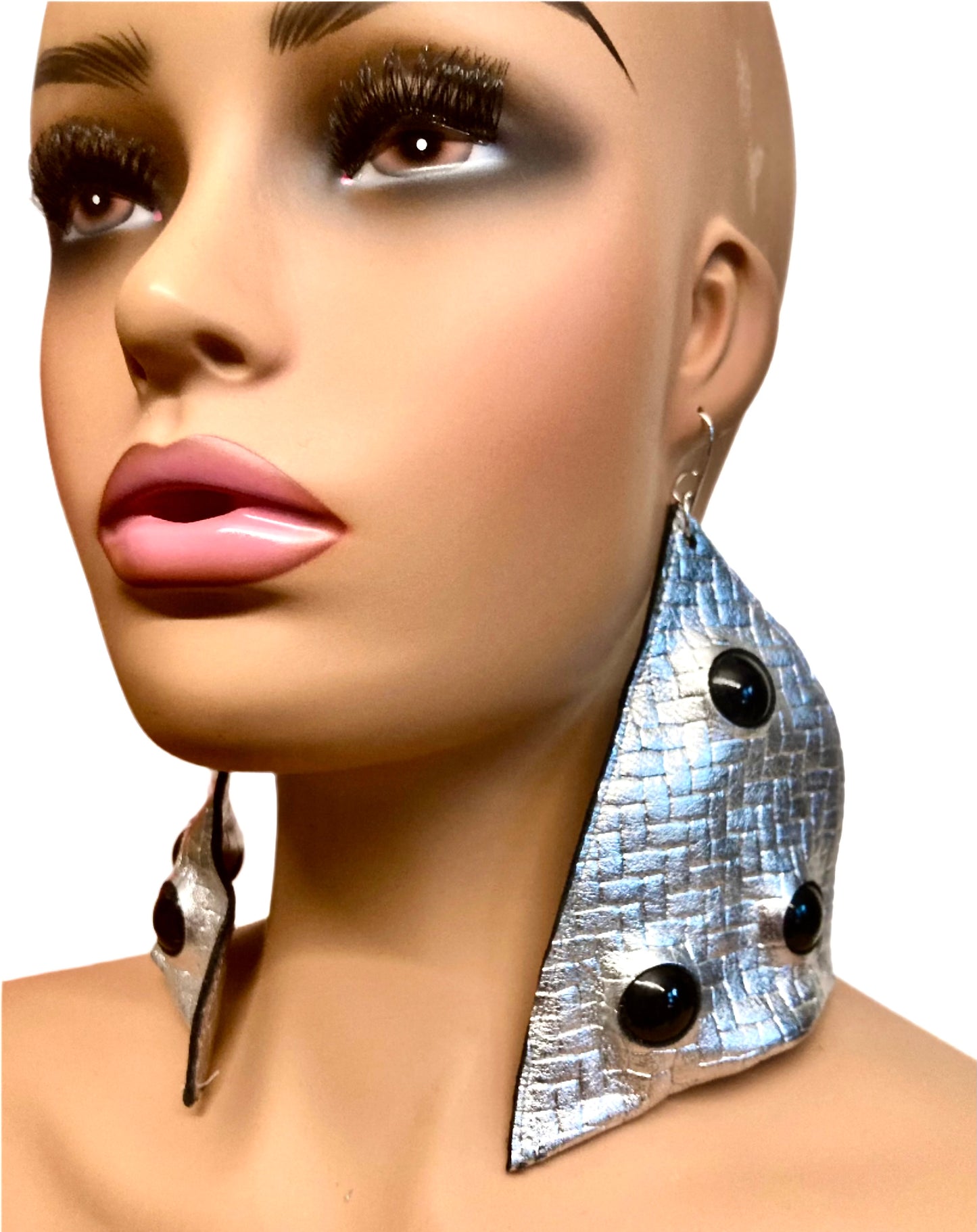 SILVA LEATHER UFO EARRINGS