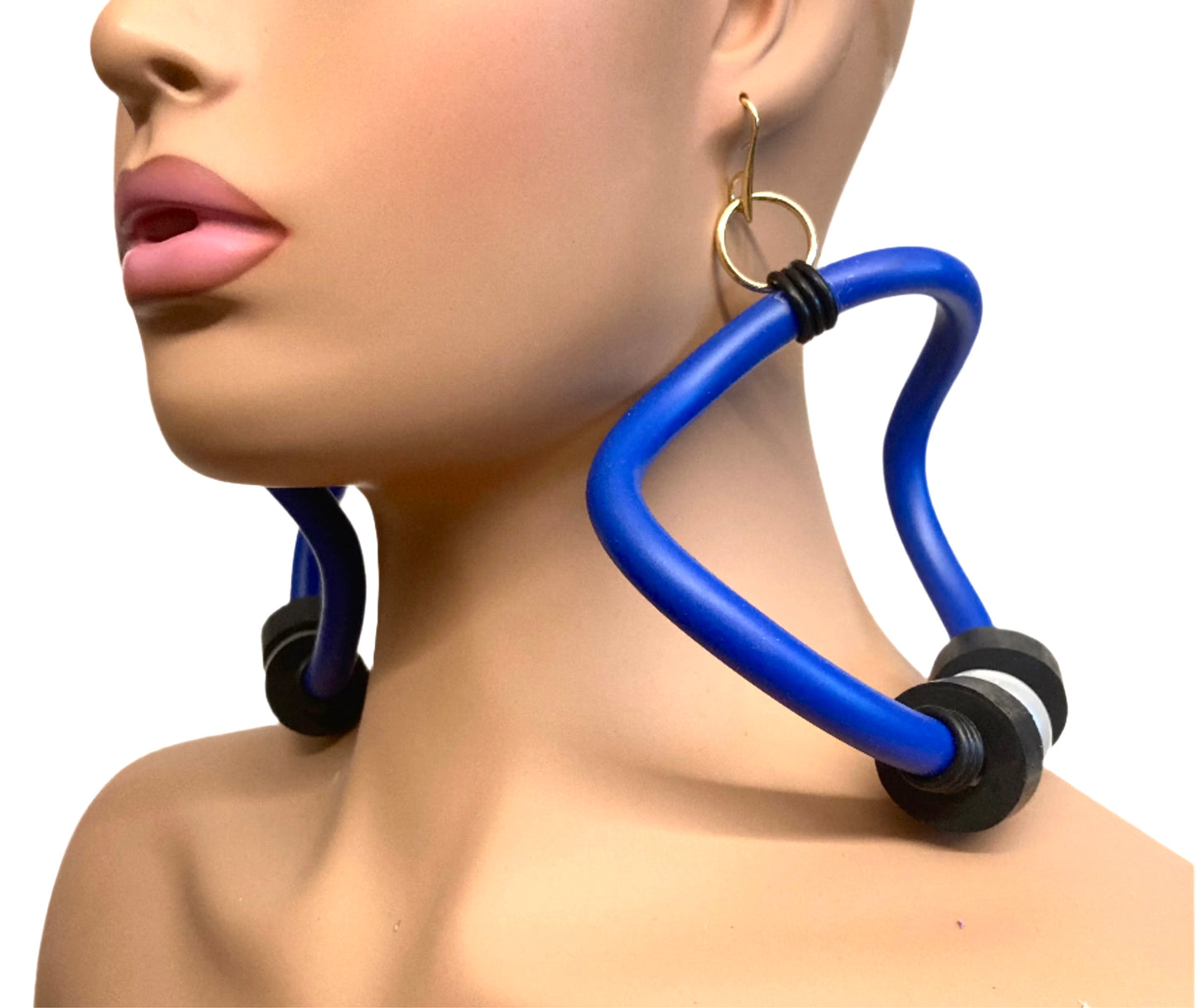 BLUE LATEX & PEARL GEOMETRIX EARRINGS